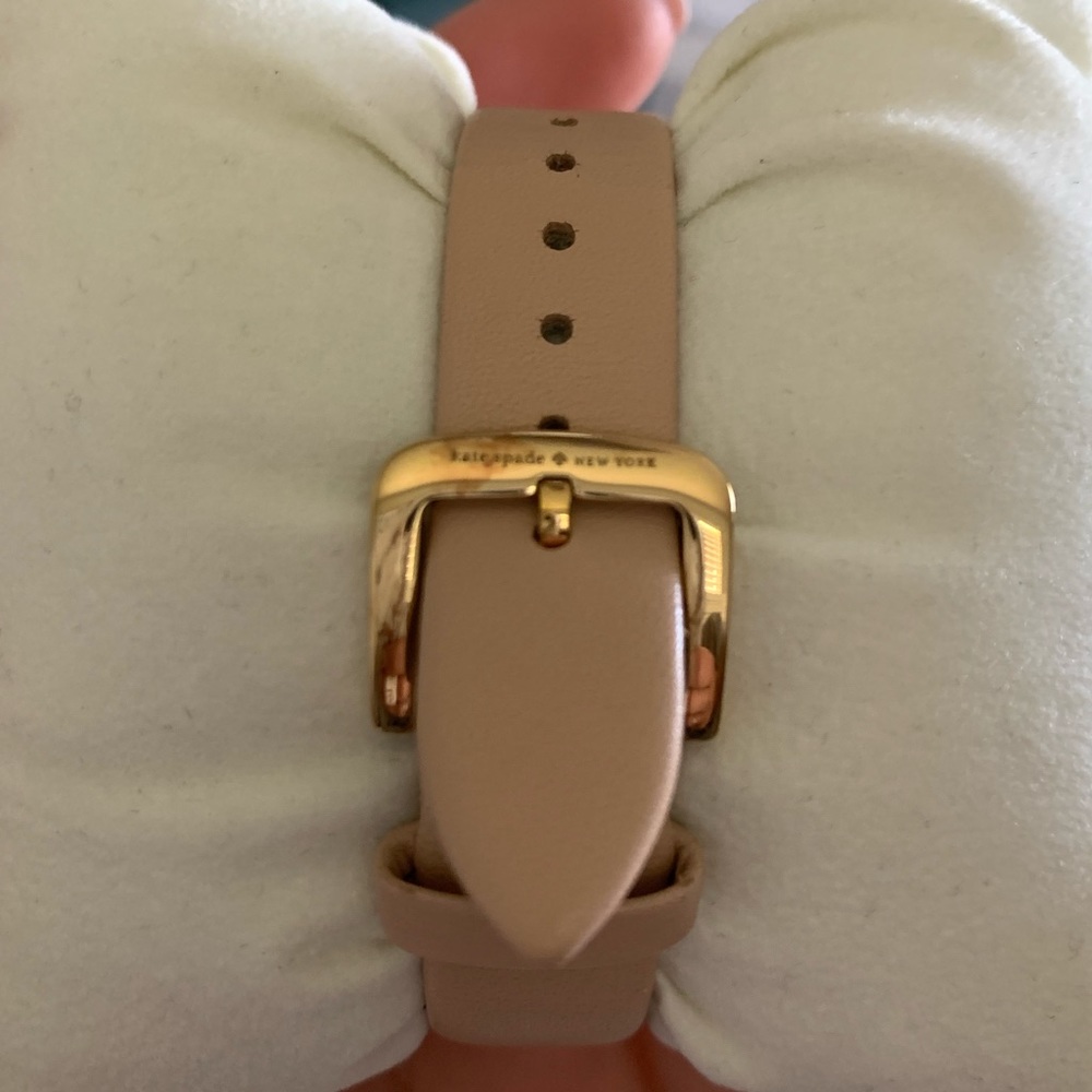 Kate Spade Watch - Picture 2 of 4